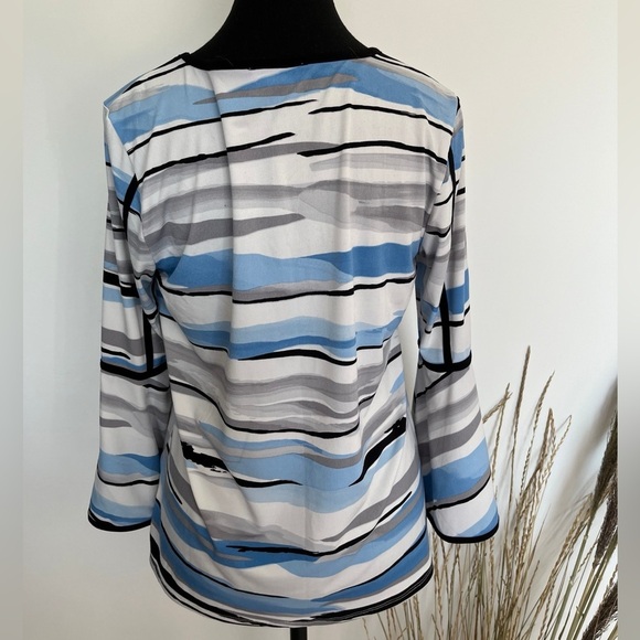Calvin Klein White Blue and Gray statement sleeves 70’s style top size small - Picture 5 of 7
